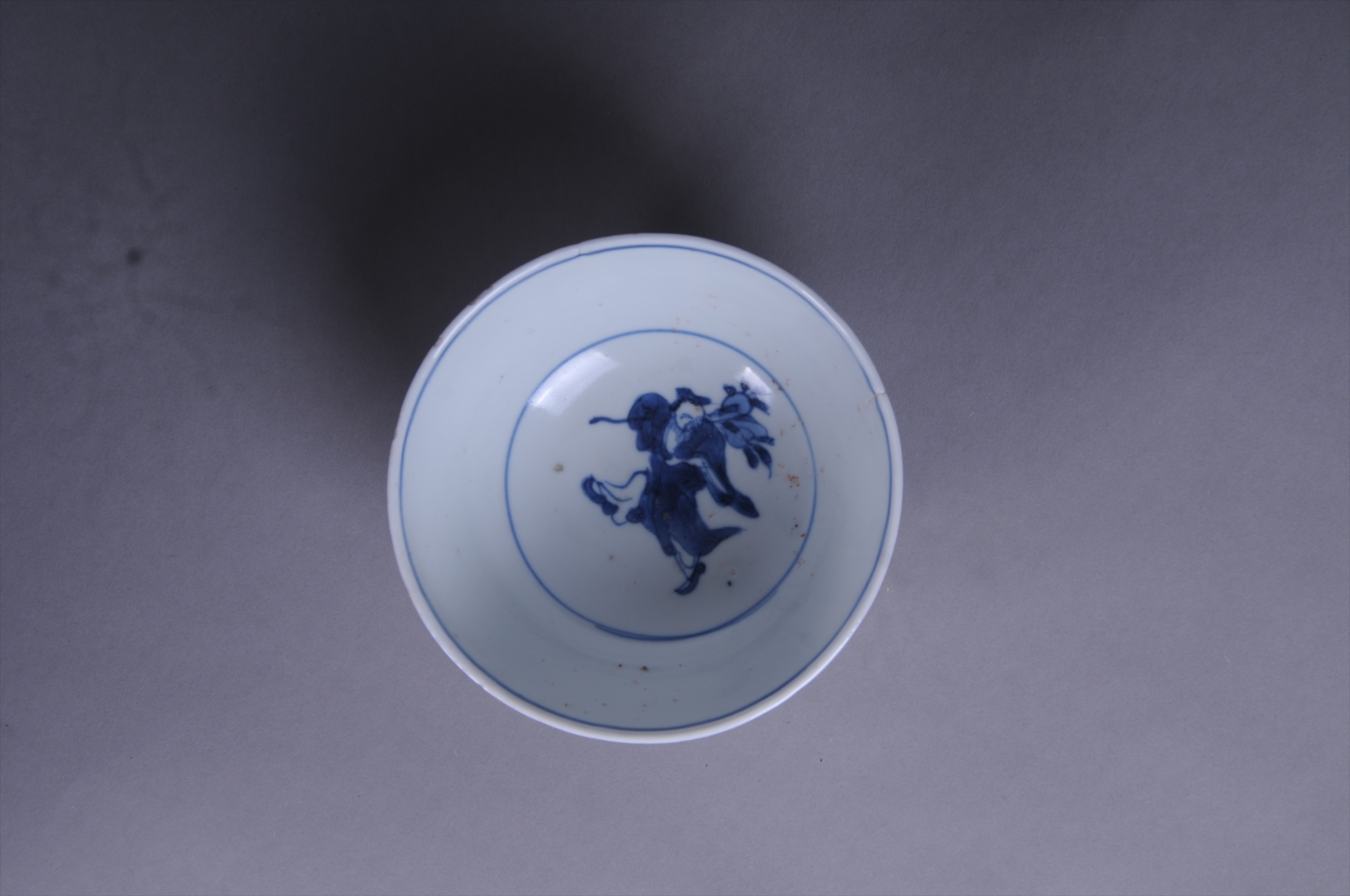 100742清青花人物纹碗